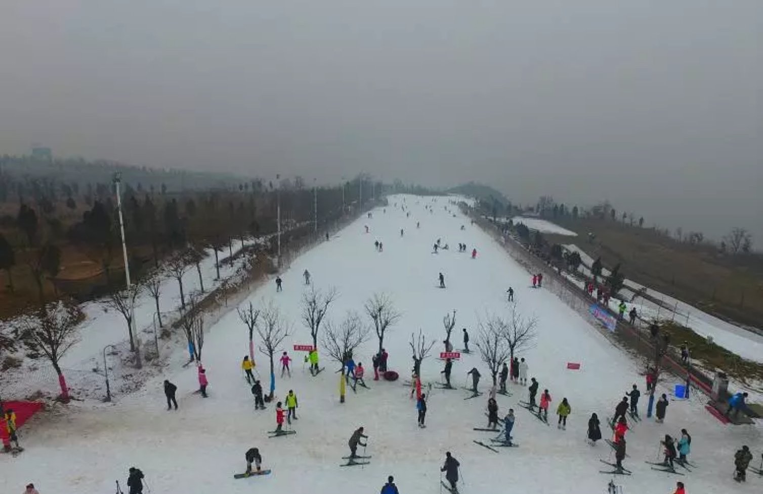 渭南丰原必捷滑雪场0a景区
